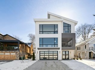 3359 Crystal Bay Rd, Wayzata, MN 55391