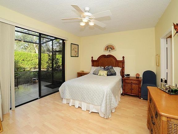 Home For Sale In Villa San Remo