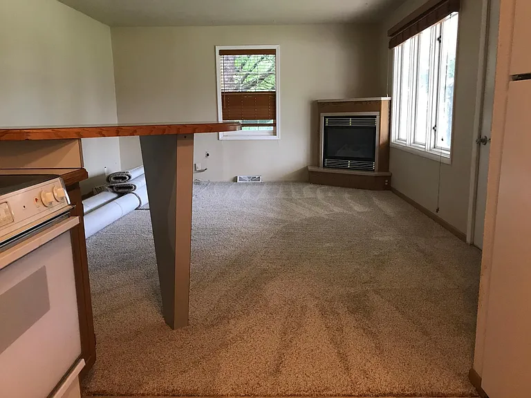 4889 Vista Hills Dr — Photo 4