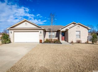 38 Chantileer Ln, Ward, AR 72176