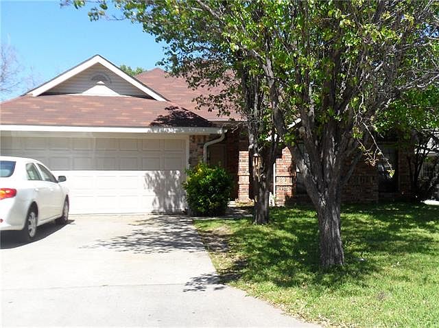 1st image of 2616 Bauer Dr