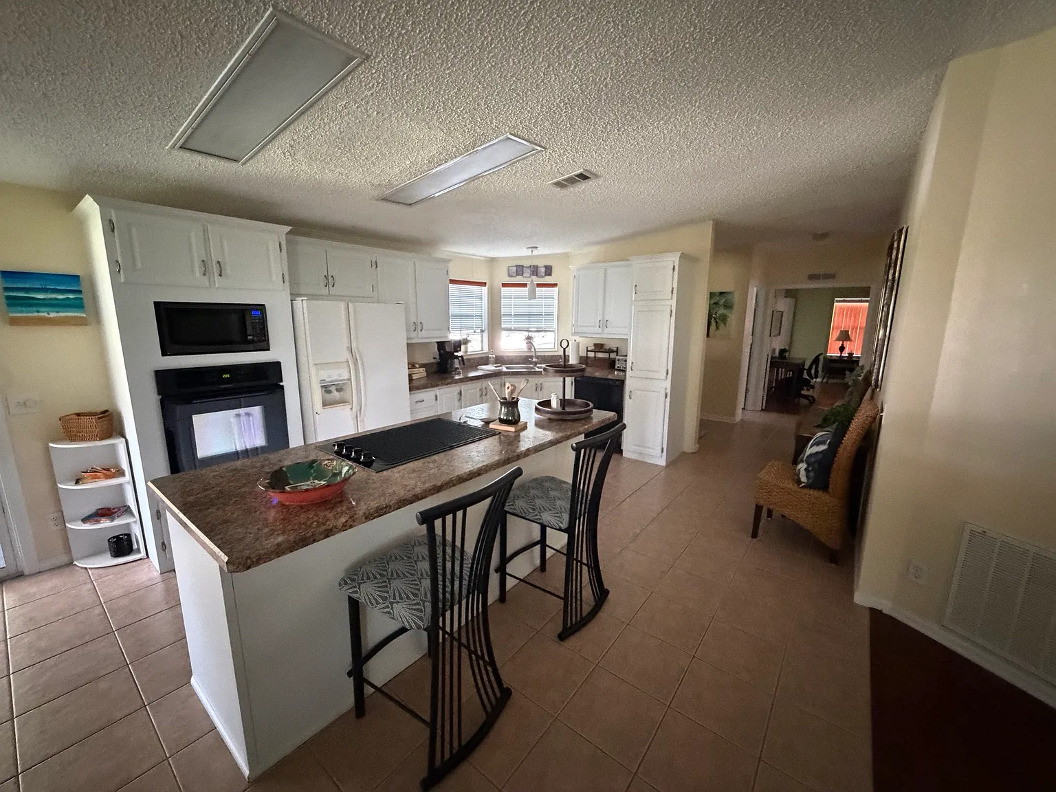 2 bed, 1484 sqft, $2,795 — Photo 4