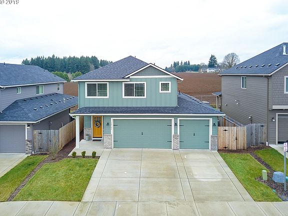 2nd image of 10724 NE 109th St