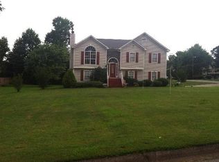 125 Hunters Pointe Ct, Villa Rica, GA 30180