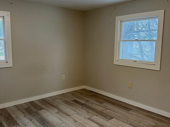 5th image of 119 E Cayuga St APT 3