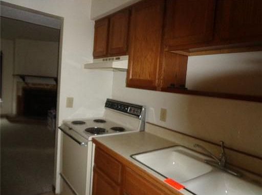 4th image of 3435 Spanish Villa Dr
