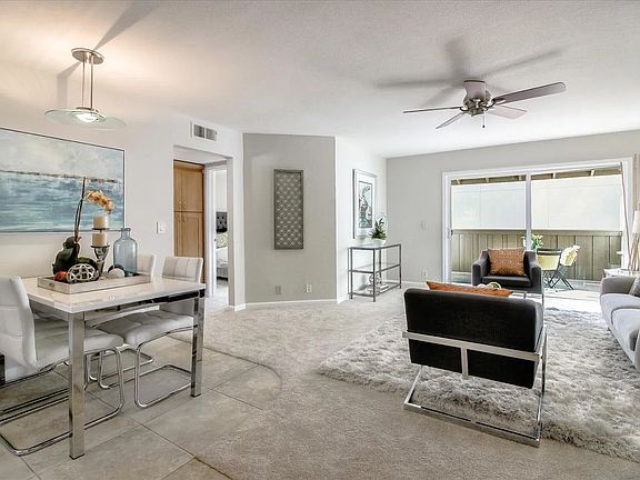 4th image of 2201 Monroe St APT 1202