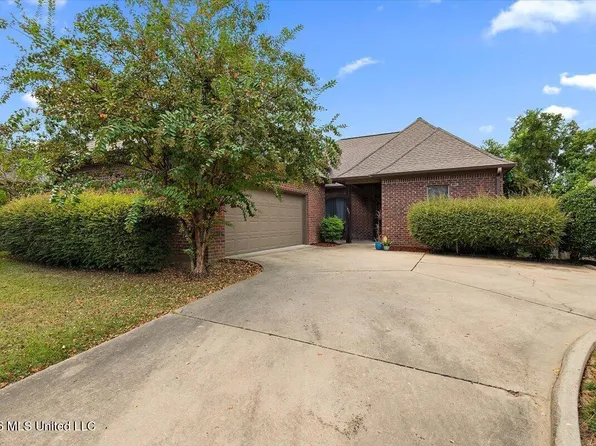 307 Carr Meadow Dr, Ridgeland, MS 39157
