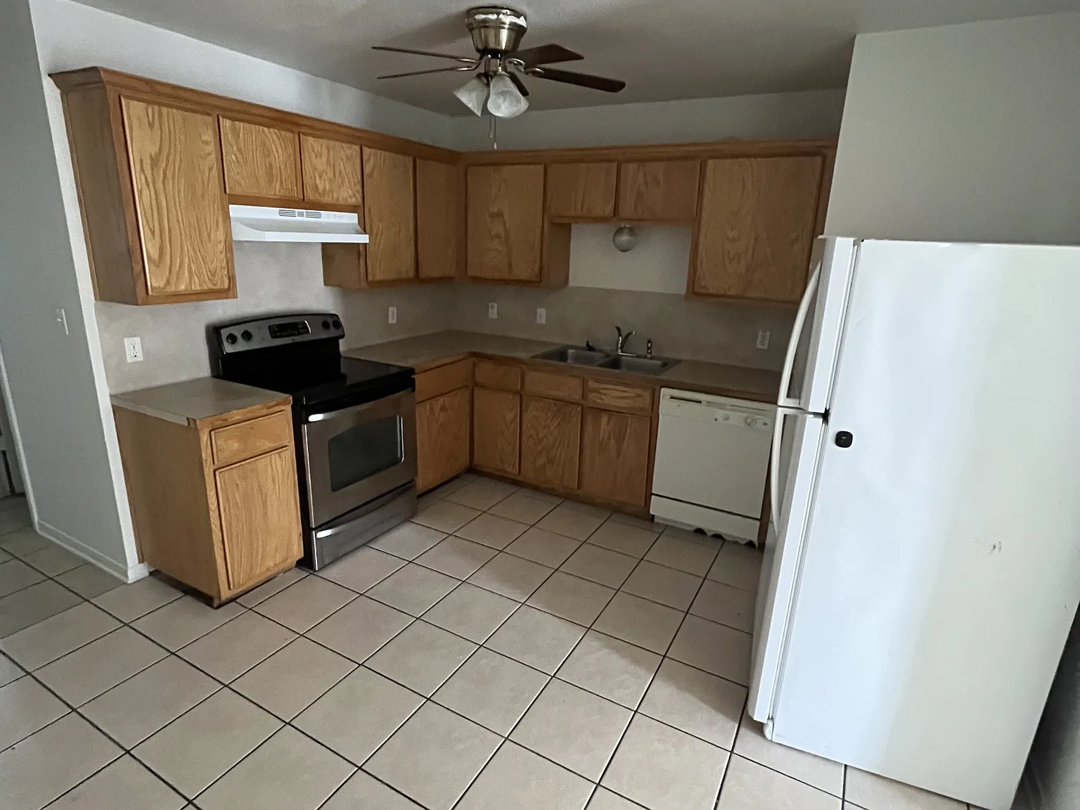 3807 YS Pak Ct - D — Photo 4