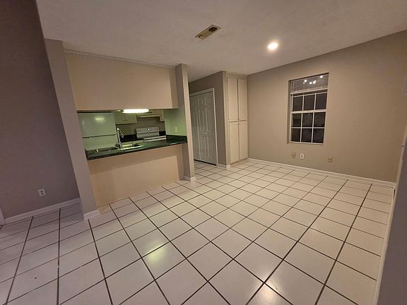 2nd image of 54 Humphery Ln