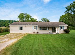 150 County Line Rd, Hopewell, OH 43746