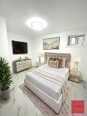 2nd image of 2719 23rd Ave #2