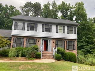 2843 Thornbriar Rd, Atlanta, GA 30340