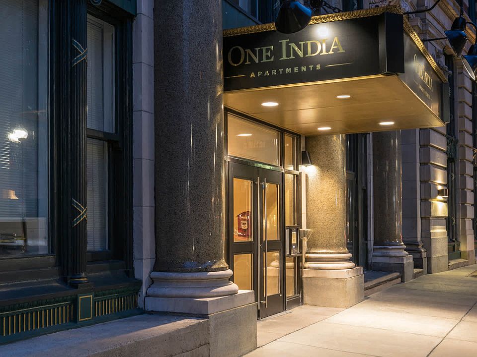 Building Exterior and Entrance