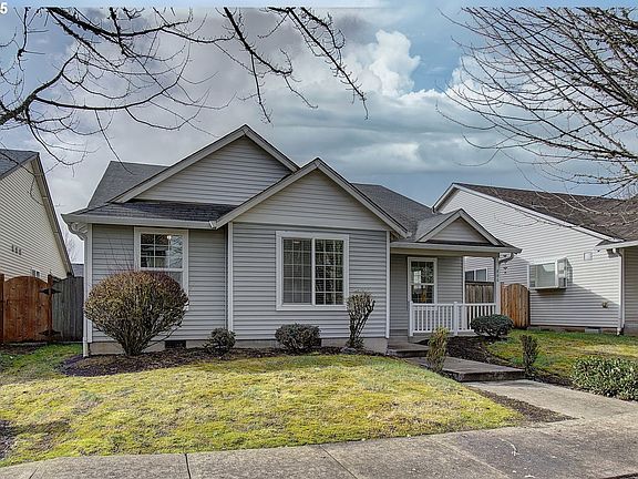 3rd image of 806 NW 15th Ave
