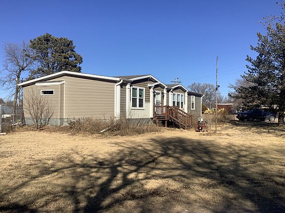 3rd image of 9695 N 1st St