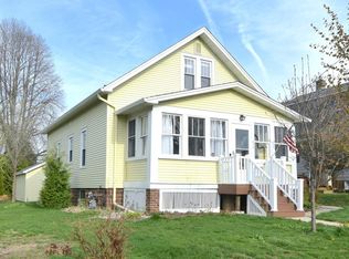 215 N Maple St, Watertown, WI 53094