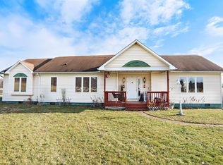 141 Lon Martin Rd, Rainelle, WV 25962