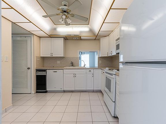 3rd image of 650 Tennis Club Drive #303