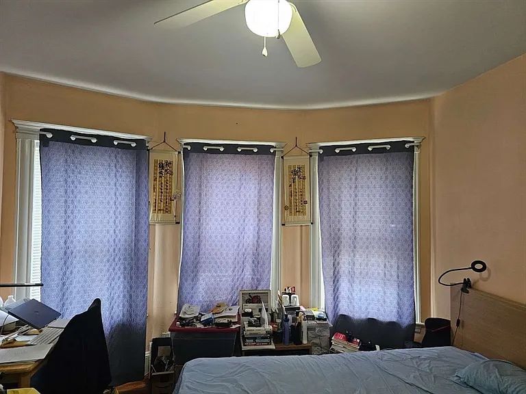 114 Wallace St #114 — Photo 4