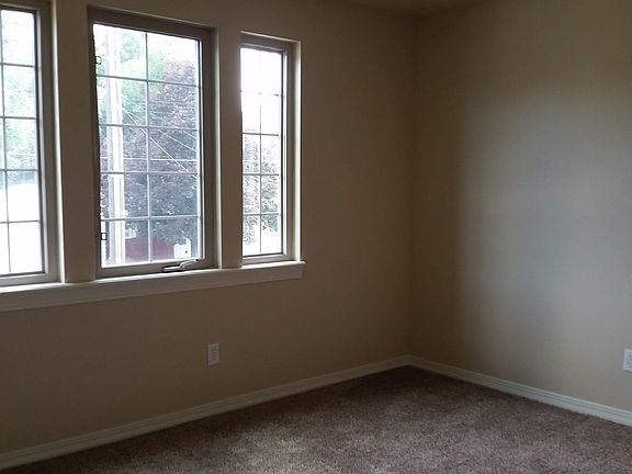 Front bedroom