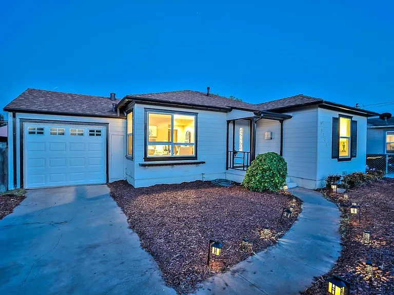 6722 George Ave — Photo 2