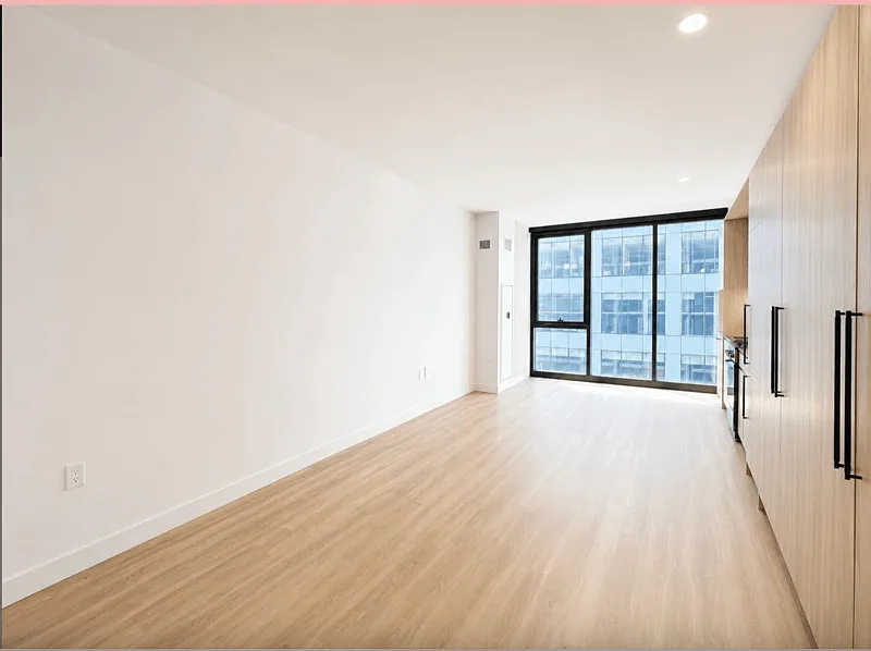 Studio, 1.0 bath, 500 sqft, $2,120 — Photo 2