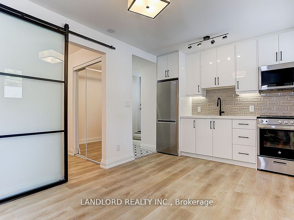 1st image of 2520 Bloor St W #23