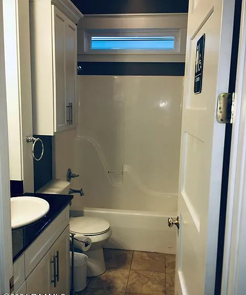 307 Founders St — Photo 12