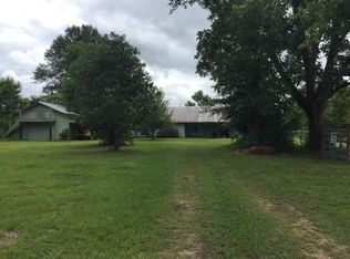 200 Caney Church Rd, Lumberton, MS 39455