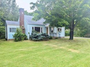 635 Foxon Rd, North Branford, CT 06471