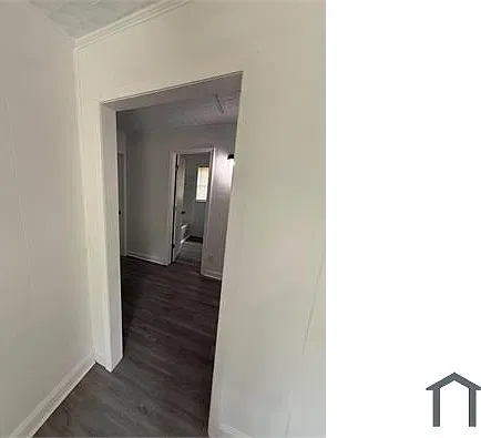 4 bed, $1,350 — Photo 4