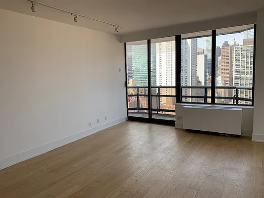 418 East 59th Street #27B in Sutton Place, Manhattan