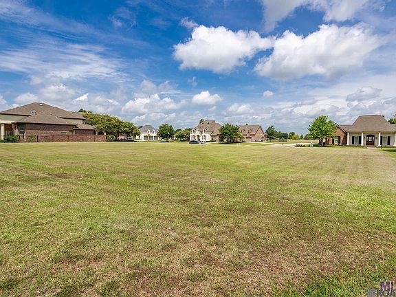 2nd image of LOT 504 Island Dr