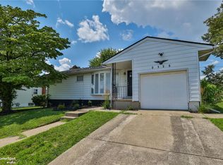 2135 Allwood Dr, Bethlehem, PA 18018