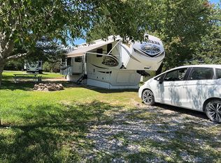 49 Doepath Ln, Linn Valley, KS 66040
