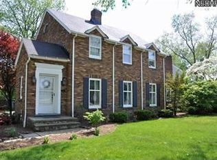 4419 W 214th St, Fairview Park, OH 44126