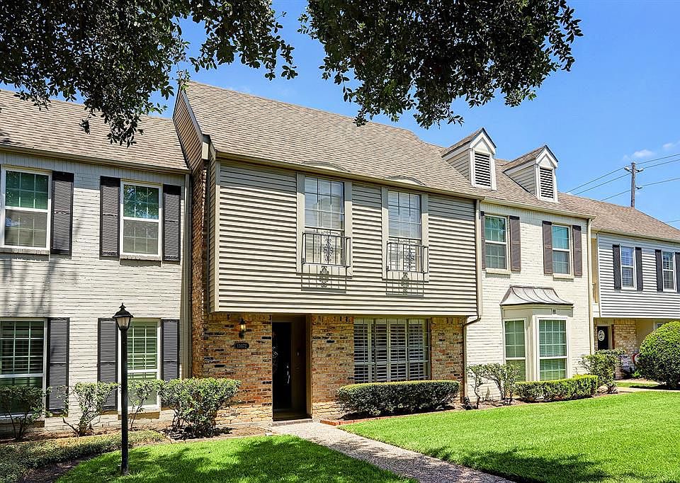 1st image of 13072 Trail Hollow Dr #6