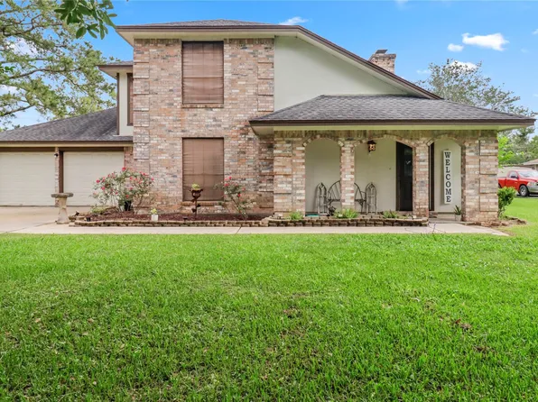 107 Oak Colony Drive, Angleton, TX 77515