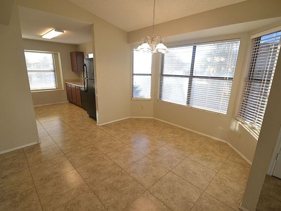 4th image of 11806 N 76th Ln