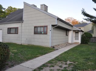 37 Chiswick Dr, Lindenwold, NJ 08021