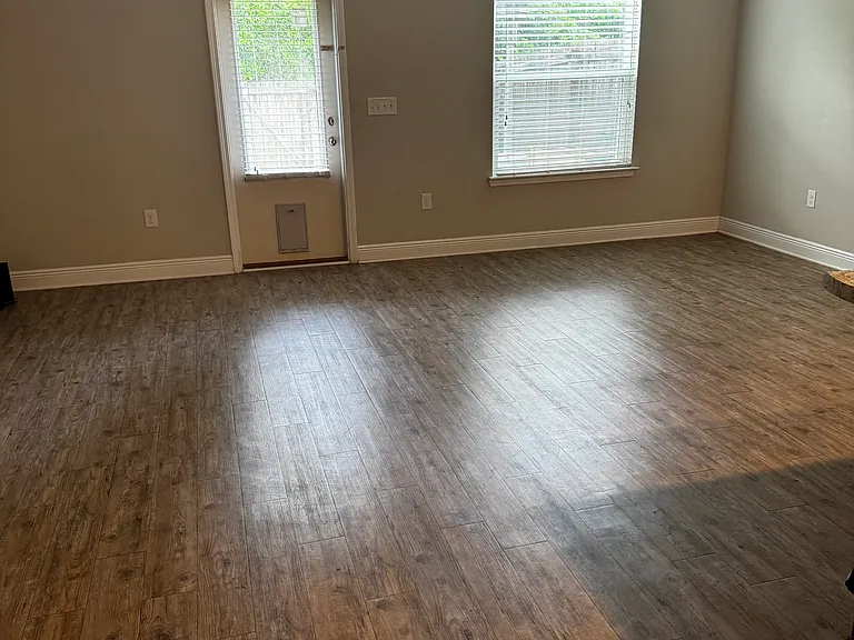 6017 Royal Port Ct — Photo 4