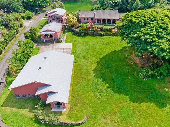3rd image of 75-638 Makapono Pl