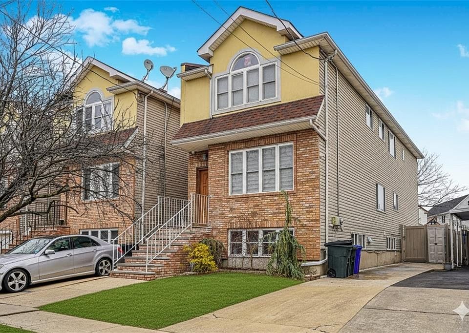 1st image of 49 Llewellyn Pl