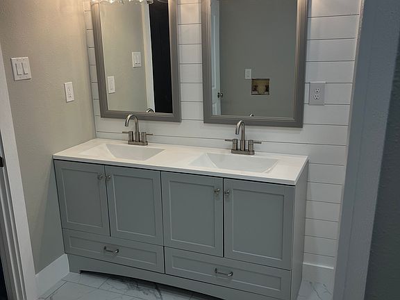 2nd image of 1215 Zigmont Rd #4