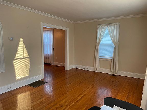 4th image of 1239 Piedmont Ave #1239
