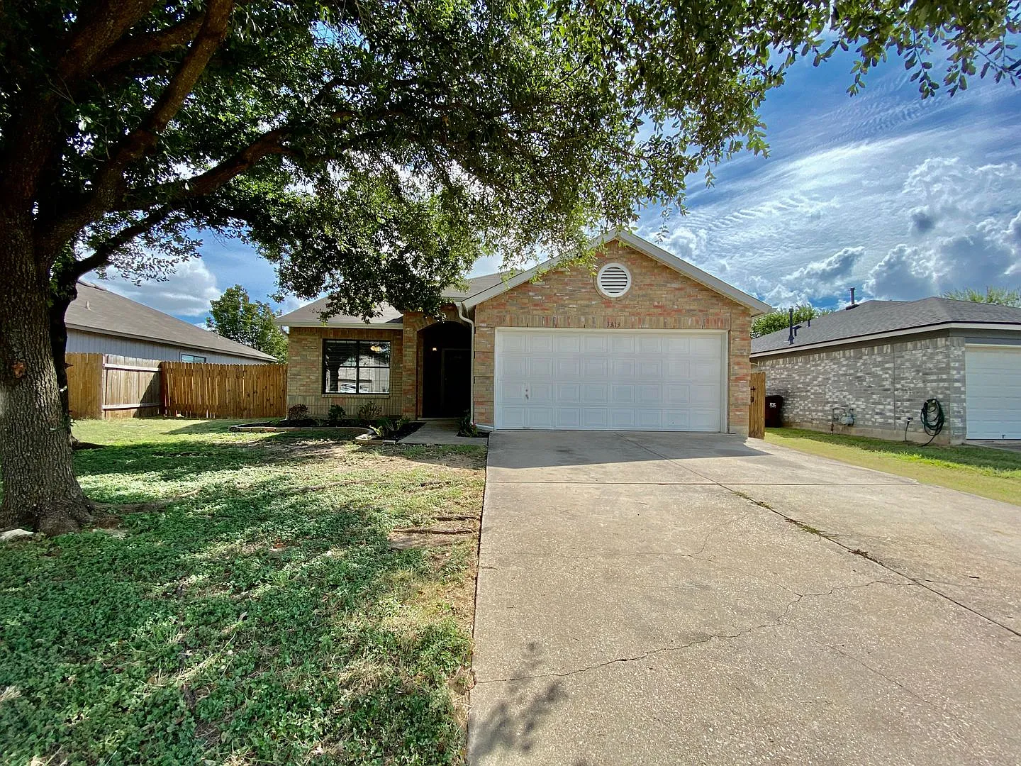 Updated 3/2 in Round Rock!! — Photo 1
