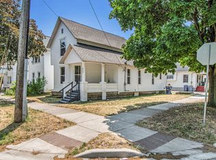 832 11th St NW, Grand Rapids, MI 49504