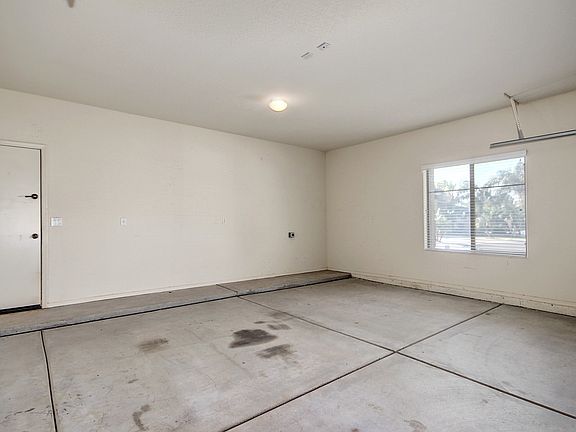 5th image of 2355 S Wildrose Cir