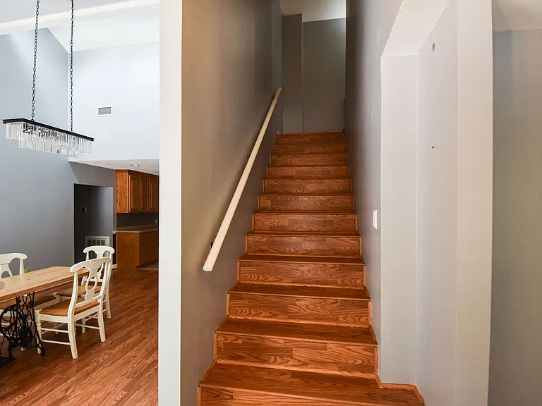555 Shady Acres Dr — Photo 39